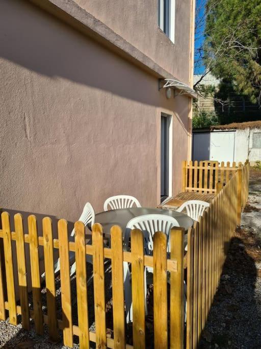 2 Pieces Rez-de-chaussee Appartamento